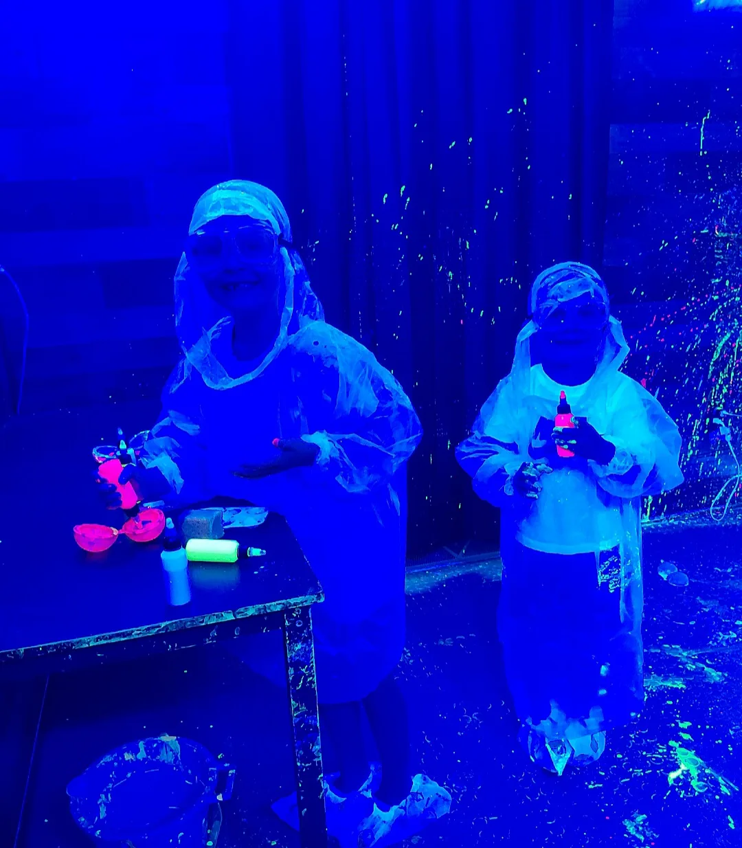 Splatter Paint Room session at InDreams Art Experience
